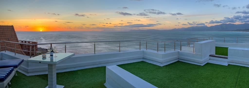 הוילה גנסבאי Sea Star Cliff מראה חיצוני תמונה